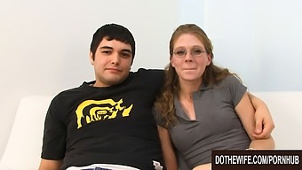 Il Marito Cornuto Guarda Mentre Un Stallone Nero Scopa Sua Moglie Jenny Leigh In Hd