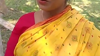 Desi Housewife Shari Bhabhi In A Hot And Amazing Sex Story